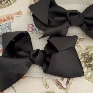 Hair bows